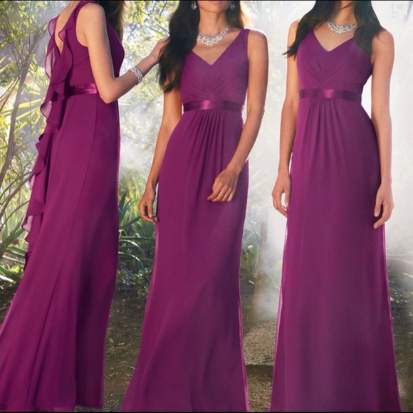 David’s Bridal soft pink v-back bridesmaids dress - Picture 11 of 12